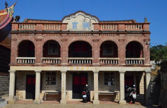 這張圖片的 alt 屬性值為空，它的檔案名稱為 文化詞01.jpg